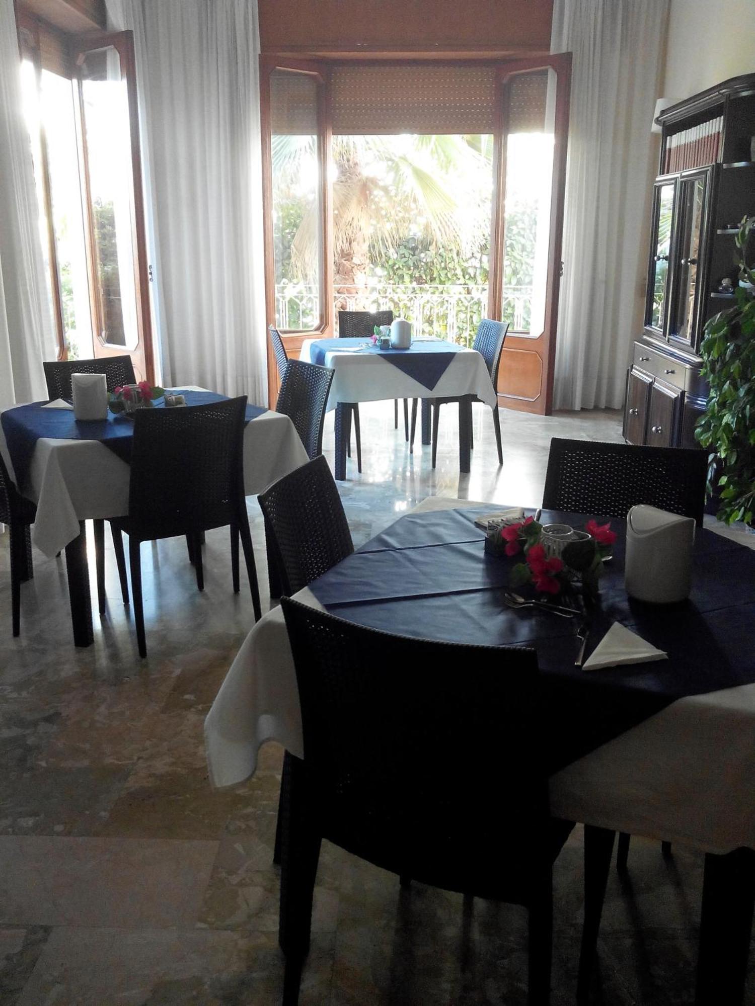 Villa Lazzari B&B Tra I Due Mari Maglie Luaran gambar