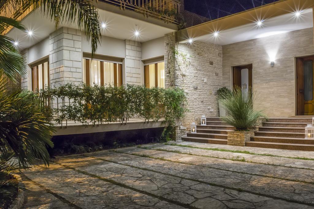 Villa Lazzari B&B Tra I Due Mari Maglie Luaran gambar